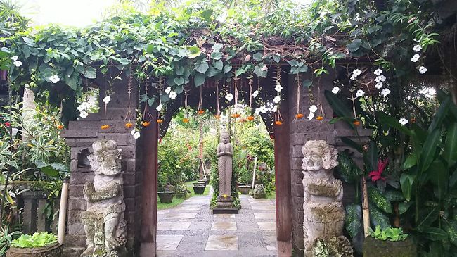 母と娘のウブド女子旅・シドゥメン村も行ったよ♪2日目その4（バロン舞踊～ディナー編）