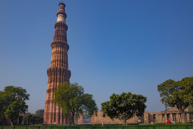 インドの世界遺産を訪ねる一週間の旅。<br />詳細は下記アドレスでご覧になれます<br />世界遺産クトゥプミナール<br />http://zenpakusan.com/isan2/63/index.html<br />世界遺産フマユーン廟<br />http://zenpakusan.com/isan2/66/index.html<br />ニューデリーの町並み<br />http://zenpakusan.com/ksp/73/index.html