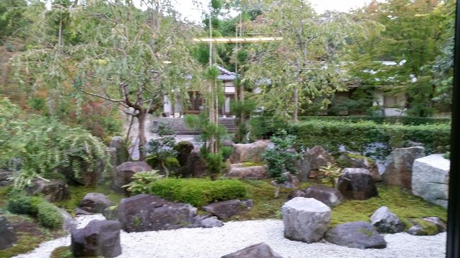幸兵衛窯の秋の陶器まつりにいらした東京からのお客様が宿泊される山神温泉に夕食に出掛けました。