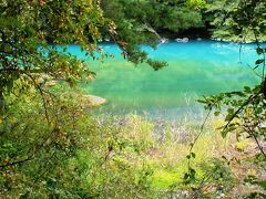 初秋の裏磐梯　神秘的な青のグラデーションに魅せられる五色沼、桧原湖
