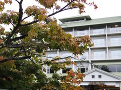 富士ビューホテルの紅葉はもう少し先（10月15日）