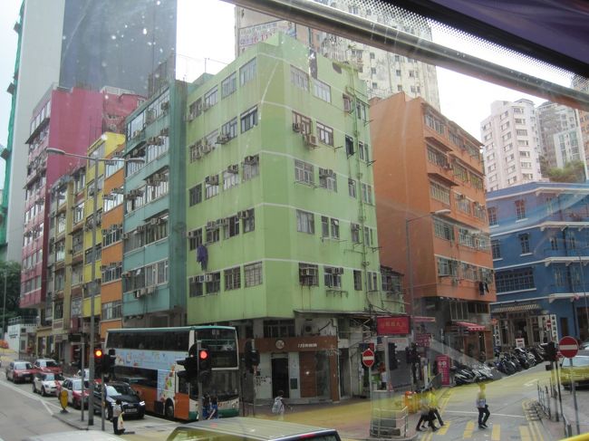 今年も香港に来れました。雨が降らなくてよかったです。２日目の朝、上環の福建茶行後の旅行記です。