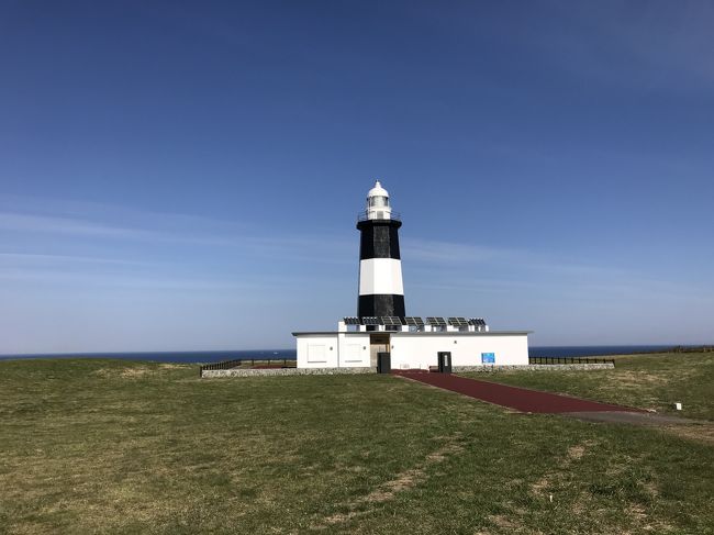 10月20日から、2泊3日で北海道道東方面を旅行しました。<br />昨年9月(https://4travel.jp/travelogue/11269572)以来の道東旅行です。<br />今回は、昨年行けなかった根室にも行くことが出来ました。<br />行きは、羽田空港から女満別空港へ、帰りは釧路空港から羽田空港に戻りました。<br /><br />初日は、レンタカーで、まず網走方面へ向かい、小清水、斜里とまわり、中標津に宿泊しました。<br />余裕があれば、知床方面まで行きたかったのですが、時間的に断念しました。<br />初日は、天気も良く、どこへ行っても紅葉が素晴らしかったです。