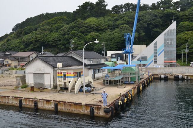 山形県唯一の有人島の飛島へ