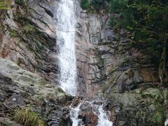 台風接近の中、福岡県直方にある標高901mの福智山登山をしました。