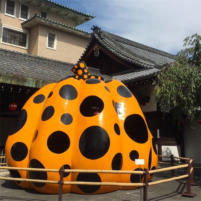 ２日目は京都観光へ。<br />電車で気楽に回れる、<br />錦から祇園経由の東福寺ルートでマイペースに巡りました。