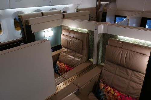 激安ファーストクラス エティハド航空 カイロ～アブダビ～成田 Review