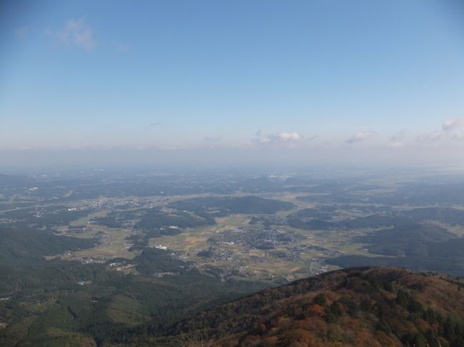 筑波山の男体山頂に行った後は女体山頂に向かいました。