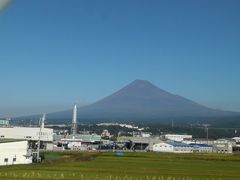 姉さまとウロウロ ゴッホ展＆はとバス川崎工場夜景運河探検クルーズ １ 都内編