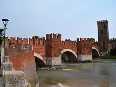 中世の香りが漂う街を巡る旅  - カステルヴェッキオ城とスカリジェロ橋 -
