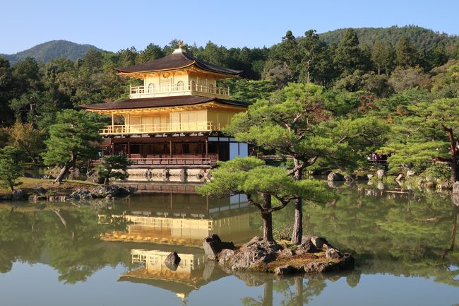 修学旅行で2度、社会人になって1度訪れた京都。4度目の今回は、訪れたことのないエリア・寺社をまわりたいなと思いながらも、定番のスポットもはずしたくないということで、よくばり旅となりました。それにしても外国人観光客の多さにびっくりです。