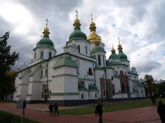 キエフ4日間　修道院とソ連時代悲劇～チェルノブイリ博物館とバービ・ヤール