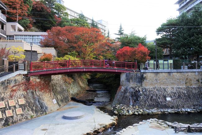 日曜日、天気が良かったので有馬に紅葉を見に行きました。<br />昨年とほぼ同じコースを歩いていますが、今年はちょっと足を延ばして鼓ヶ滝まで行ってみました。