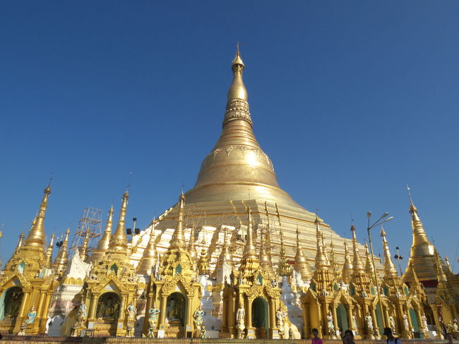 神秘の国ミャンマーで遺跡巡りの旅 その4-2 〜 超巨大シュエダゴンパゴダ！眩く光る黄金の仏塔に眼がくらむ！ 〜
