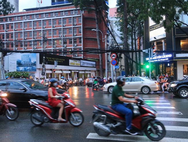 【ベトナム】ベトナムでの正しいバイクの乗り方、阿吽の呼吸