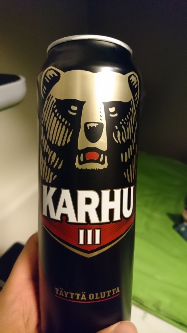 写真はフィンランドのクマのビール。