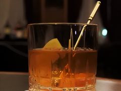 ヴィクトリア ☆ Classic Cocktails（ザ・サゼラック）を一杯