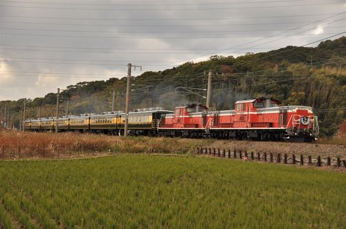 サロンカーはやたま 回送列車 | よろしおすJNR