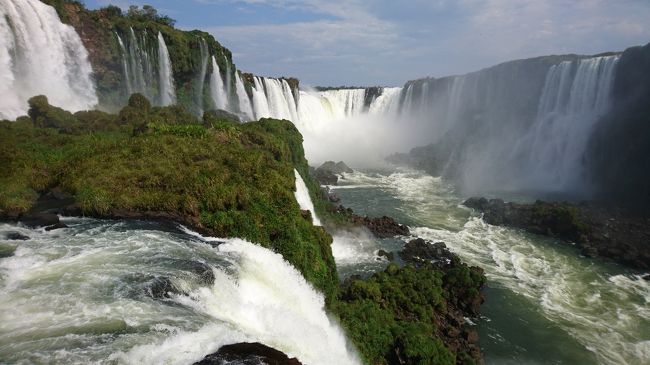 世界一周旅行（10-2）イグアス-ブラジル:マイナスイオン浴びまくり