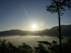 女子旅?阿里山日の出