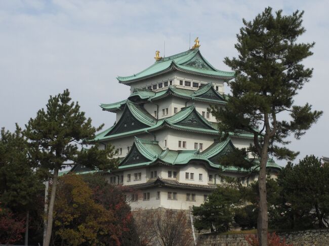 神社とお城を巡りながら、地元グルメを堪能する秋の旅路。<br />＜旅程＞<br />2017/8/17 品川-名古屋  名古屋泊 ★<br />2017/8/18 名古屋-伊勢市  志摩泊 <br />2017/8/19 伊勢市-品川