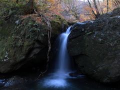 ◆禁断の戸草川渓谷・みちのく最後の紅葉/ 魚止め滝＆安行滝編 