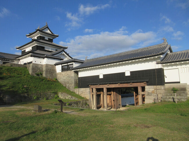 北海道旅行の途中に福島、山形、青森と寄り道旅<br />・白河小峰城<br />・二本松城<br />・福島稲荷神社秋季例大祭<br />・山寺<br />・山形城<br />・旧済生館本館<br />・弘前最勝院五重の塔<br />・弘前山車展示館<br />・弘前城<br />・弘前歴史建物