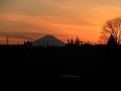 12月14日ふじみ野市から素晴らしい影富士が見られました