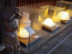 うだつの上がる町並みで「美濃和紙あかりアート展」が見られます