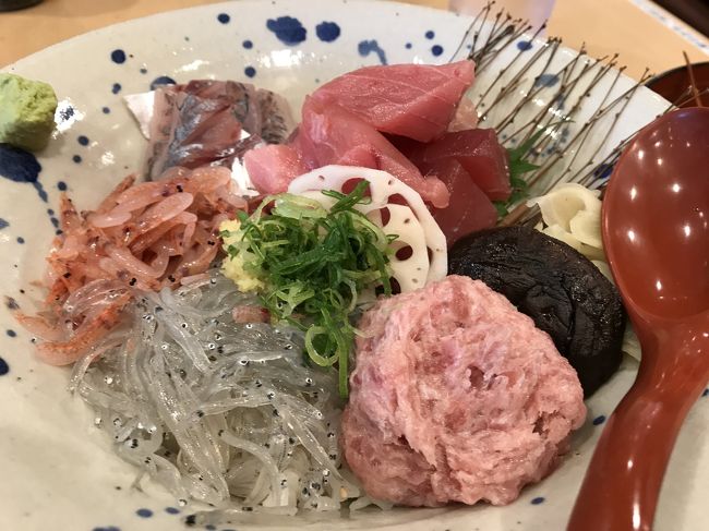 箱根が好き。<br />五年ほど前に初めて強羅に泊まって以来、箱根の魅力に引き寄せられ毎年のように癒しを求めて箱根に来てます。<br />今回はお正月に宿泊した仙石原の宿を再訪。<br />