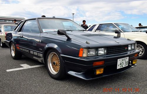 超希少の旧車　日産セドリック430 ヘッドライト左側のみ 超希少の旧車 日産セドリック430 ヘッドライト左側のみ 超希少の旧