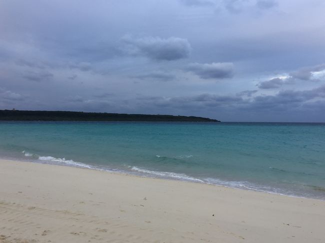 2週間ぶりの宮古島。<br />前回もひどい天気でした。1週間前から現地の天気を気にして見てたけど、相変わらず。<br />晴れてほしい。<br />今回は、エメラルドゴルフリンクスを2ラウンド。