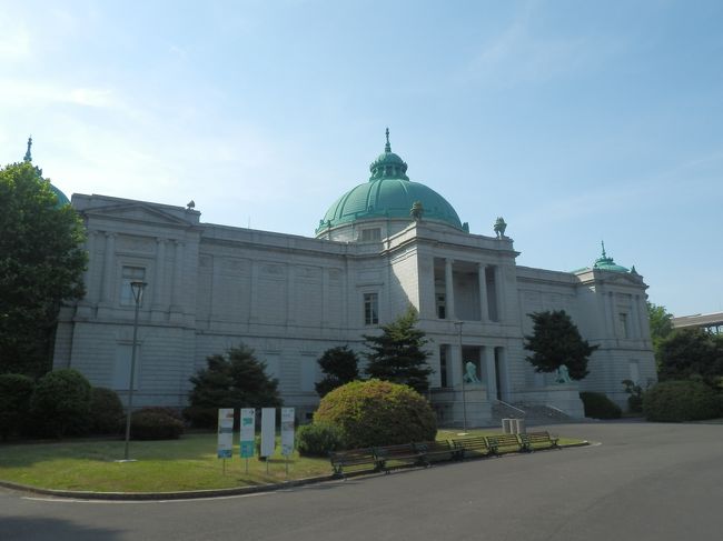旧三河島汚水処分場喞筒場施設など都電沿線散策をした翌日の東京散策は,谷中,根津,千駄木,本郷,上野界隈.<br />後半は上野界隈.