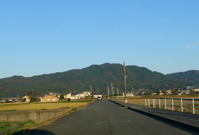 2017.12福岡出張旅行・糸島半島ドライブ4終-伊都国歴史博物館，三雲南小路遺跡，築山古墳，帰京