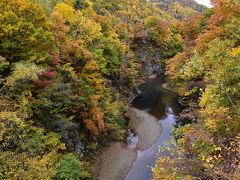 紅葉真っ盛りの定山渓・豊平川と鉄道廃線跡を巡る旅 2017（北海道）