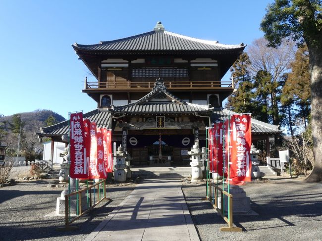 太田市のさざえ堂（祥寿山 曹源寺）は、２０１５年８月から保存修理工事が行われていましたが、昨年末に工事が完了して、１月２日から参拝できるようになりました。<br />とても綺麗になり、今まで以上に堂々とした立派な外観のお堂になりました。<br />また、境内の木々や草花がかなり整理され、全体的に、とても明るくなりました。工事のために伐採したものもありますが、それ以外の部分にも手が入れられて明るくなっています。今後は、嘗ての様に、オミナエシの寺、あじさい寺など花の寺と言われるように、草花が咲き揃うことを期待します。<br /><br />なお、旅行記作成に際しては、曹源寺のパンフレット、現地の説明板、太田市のホームページなどを参考にしました。