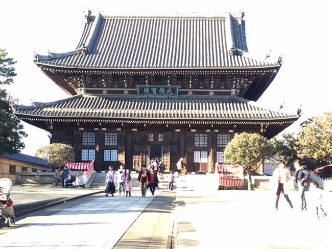 年越しは台湾に行っていて、初詣に出かけたのは3連休の中日の1月7日。天気も良く、快適でした。<br />自宅から徒歩で、鶴見神社→中華のランチ→大本山総持寺とさくっと回って来ました。<br />今年もよろしくお願いします。