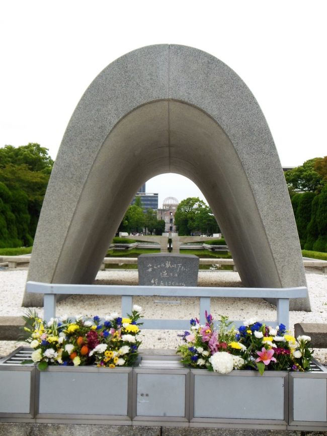 3日目に平和記念公園へ行き、戦争の悲惨さを切実に体験してきました。
