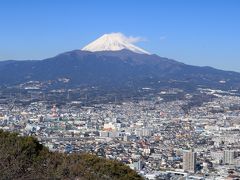 富士をお供に沼津アルプス縦走♪　低山と舐めたらいかんぜよ