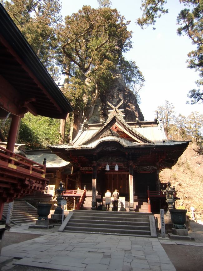 2017　有名温泉に行ってみたい!!　伊香保と草津に行くたび②　その前に榛名神社に参ります。