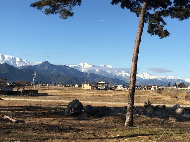 毎年行く新年の善光寺さん。今年も行ってきました。<br />翌日はのんびり安曇野ドライブ。そしてその次の日は諏訪で楽しい体験！<br />グルメ・温泉・体験・買い物とまるで１５時くらいのテレビ番組のようなラインナップでした。楽しかった！