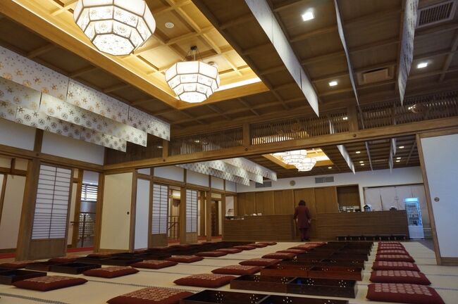近年、観光列車に力を入れているJR四国。誕生月なら「バースデーきっぷ」を利用できるので、とてもお安く観光列車の旅を楽しめます。そこで誕生月の1月の最終週、四国へ渡り3つの観光列車を満喫する旅に出てみました。<br /><br />https://4travel.jp/travelogue/11327653<br /> 伊予灘ものがたりは、感動の「卒業編」もフィナーレ。夜と朝の松山観光へと繰り出しましょう。
