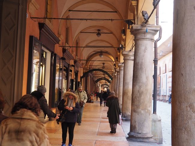 イタリア 冬の旅　１０日目　（ボローニャ散策、ベネチアへ移動）