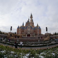 雪の上海ディズニーランド