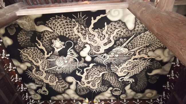京都で迎える誕生日旅行記、その2です。<br /><br />金閣寺を堪能、時間も時間のため観光は諦め、一度ホテルに戻りチェックインし、夕食を予約したお店の時間まで減ってしまったスマホの充電をしようと、まずは京都駅に戻ることにしたのですが…。<br /><br />記念の(?)誕生日は京都で御朱印めぐり!その1<br />https://4travel.jp/travelogue/11328163