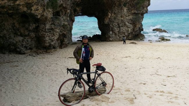 初、沖縄旅行に輪行でロードバイクに乗り、ウロウロ～10日間かけてグルグル一周しました。①那覇～国頭～古宇利島です
