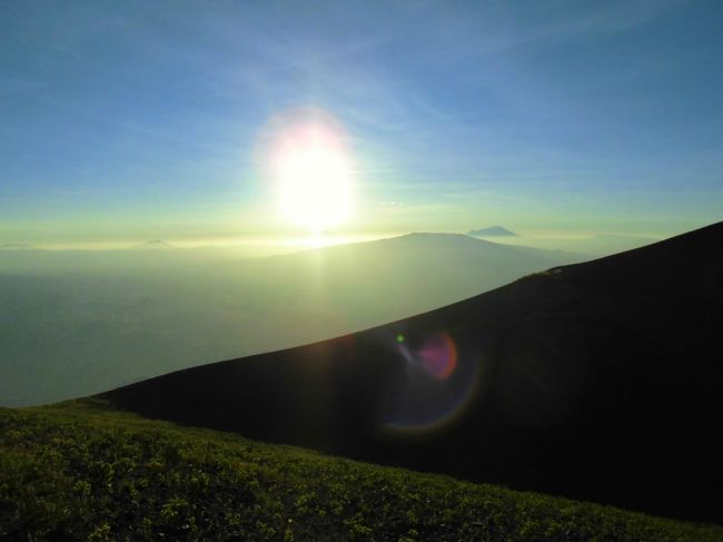 タンザニア滞在記39（ガイドの重要性を認識したオルドイニョレンガイ（２８８０m）再登頂編）