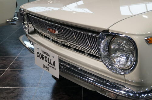 60年近く前のブリキ製トヨペットコロナです。 ATC アサヒ玩具 ブリキ トヨペット コロナ TOYOPET CORONA
