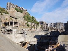 世界遺産の炭鉱の島「軍艦島」（前編）。晴天に恵まれた冬の日、我、上陸せり。