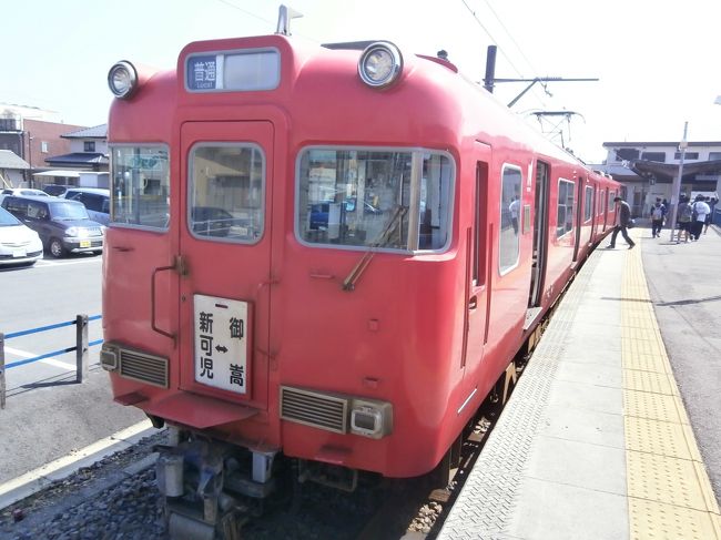 春休みを利用して日帰りで名鉄広見線の旅に出かけてきました。広見線の末端部分の新可児と御嵩の間は名鉄から廃止の意向が伝えられており、油断できない状況にあります。 確か八百津線が廃止になる頃に乗りに行った記憶がありますが、御嵩駅では直ぐに折り返してきた気がします。今回は御嵩の街をゆっくり散歩してきました。
